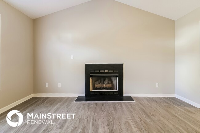 Photo - 1457 Smokey Mountain Dr
