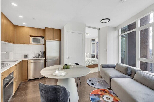 Photo - 1372 Seymour St Unit ID1051777P