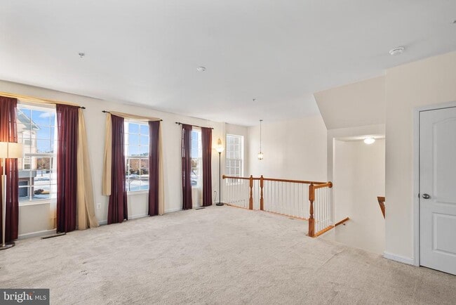 Photo - 4904 Olympia Pl