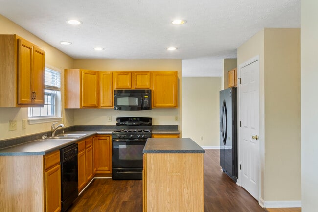 Photo - 130 Fawn Dr