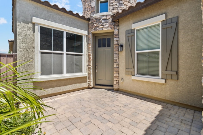 Photo - 1432 E Cullumber St