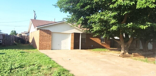 Building Photo - 4607 Grinnell St Rental
