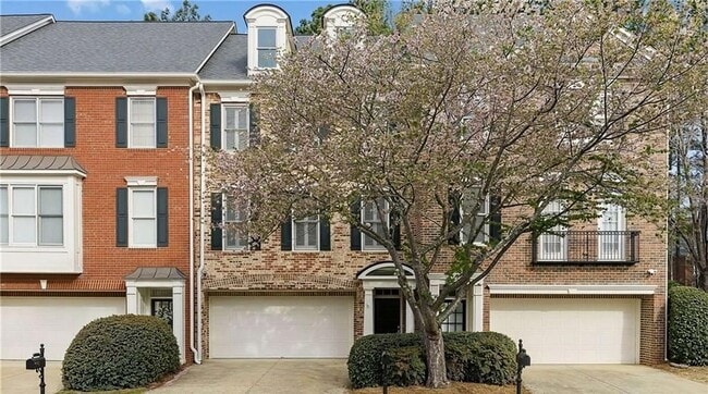 Building Photo - 610 Vinings Estates Dr SE