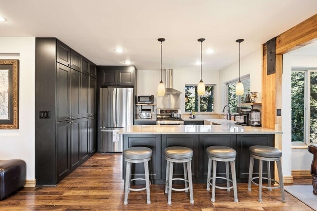 125 Parkview Terrace