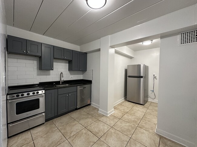 Photo - 1360 W Touhy Ave Unit 503