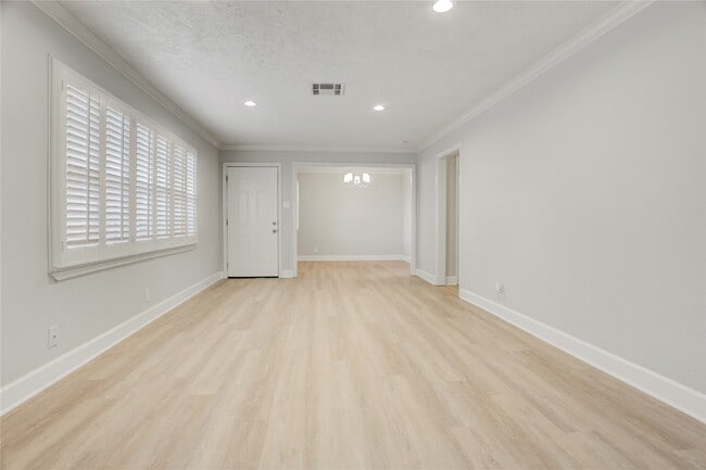 Photo - 4708 Mayfair St