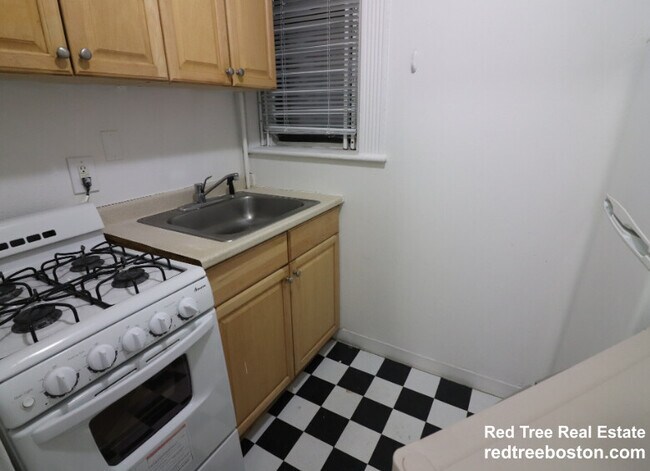 Photo - 411 Huntington Ave Unit 1
