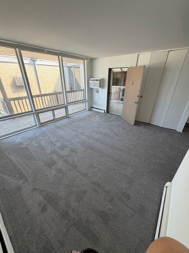 24801 Jefferson Ave Unit 11
