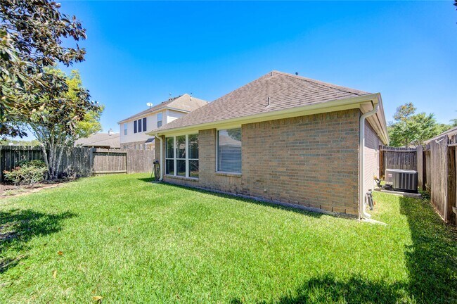 Photo - 19915 Shore Meadows Ln