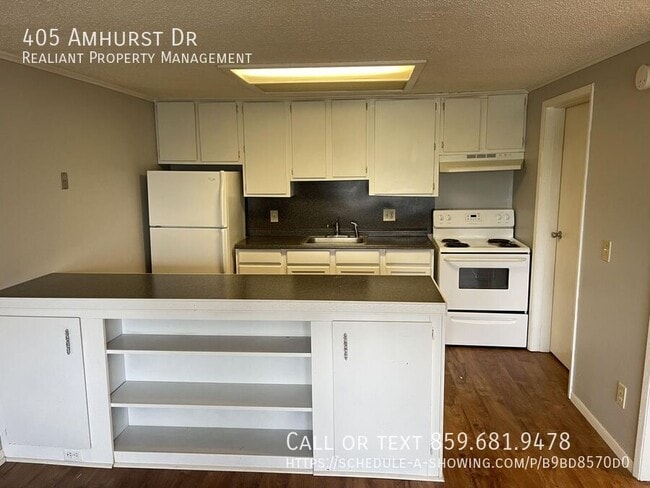 Photo - 405 Amhurst Dr