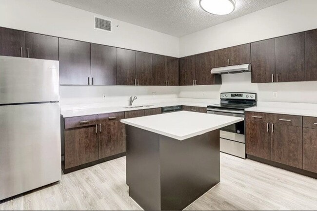 Photo - Maridadi West Palm Beach