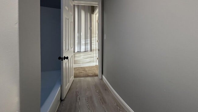 Photo - Bright 3BR with Sleek Vinyl Flooring & Modern Kitchen