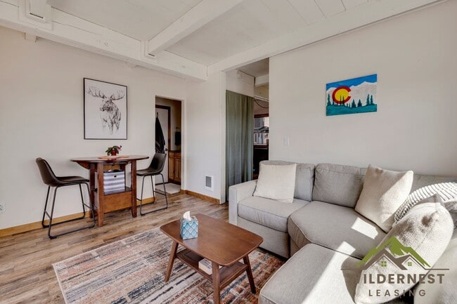 Photo - Bright and Quiet 2 Bedroom Condo