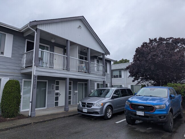 Building Photo - 46260 Harford St Unit 8