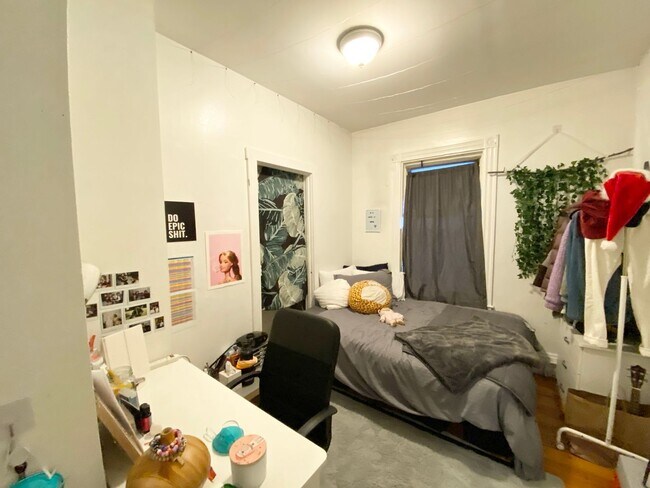 Photo - Calumet Street in Mission Hill - 4Bed Modern $5600