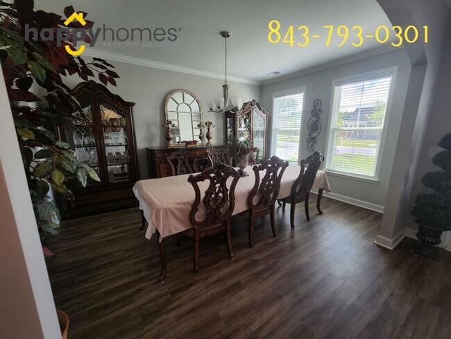 123 Rouen Ln