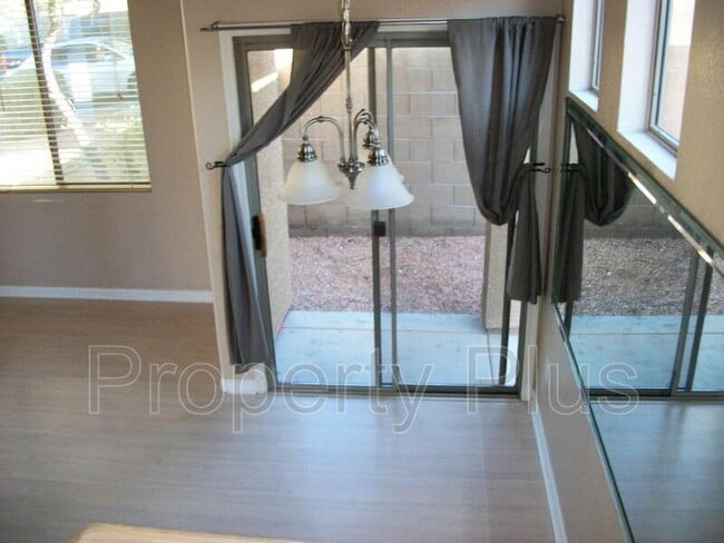 Photo - 21817 N 40th Pl