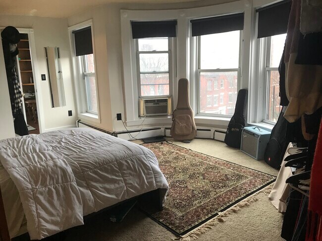 Photo - 27 Saint Stephen St Unidad 9