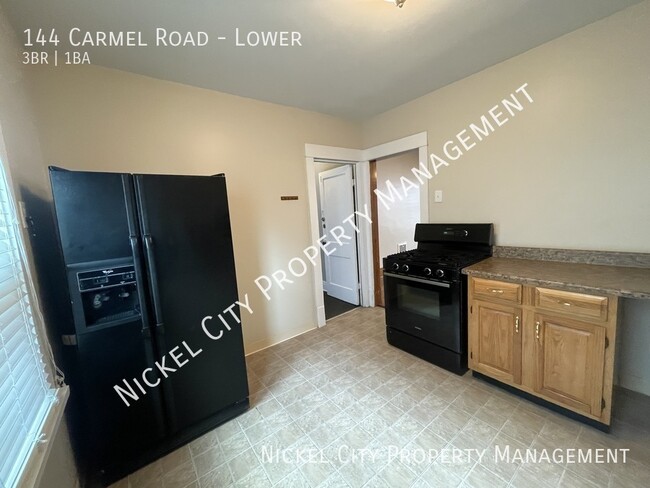 Photo - 144 Carmel Rd Unit Lower