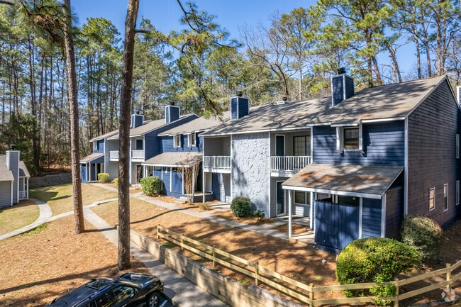 Skylar Pointe Apartments