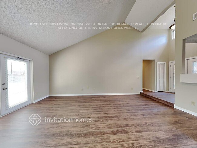 Photo - 1737 Grand Oak Dr