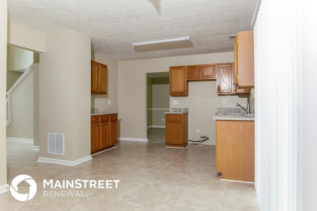 Photo - 1496 Paladin Ct