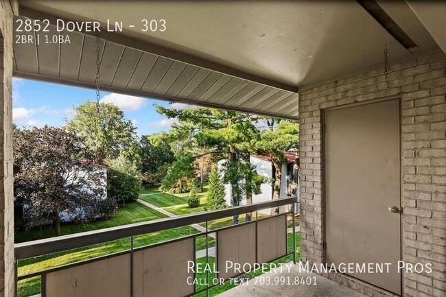 Photo - 2852 Dover Ln Unit 303