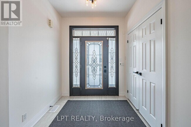 Photo - 199 Symington Ave