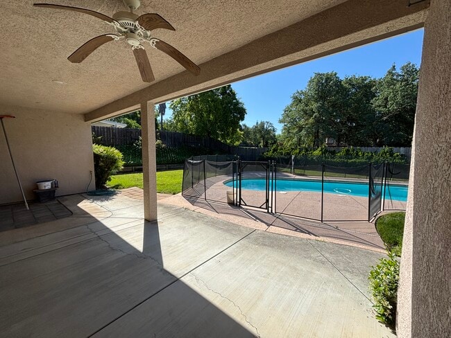 Photo - 3279 Woodbury Dr