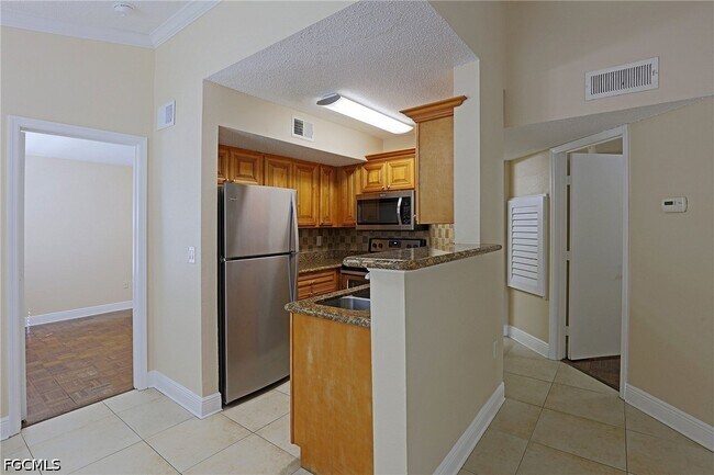 Photo - 12601 Equestrian Cir Unit 1104