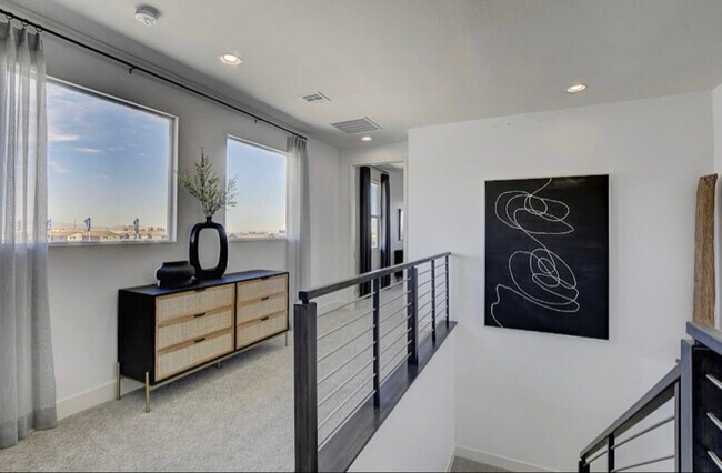 Photo - 1111 Blue Diamond Rd