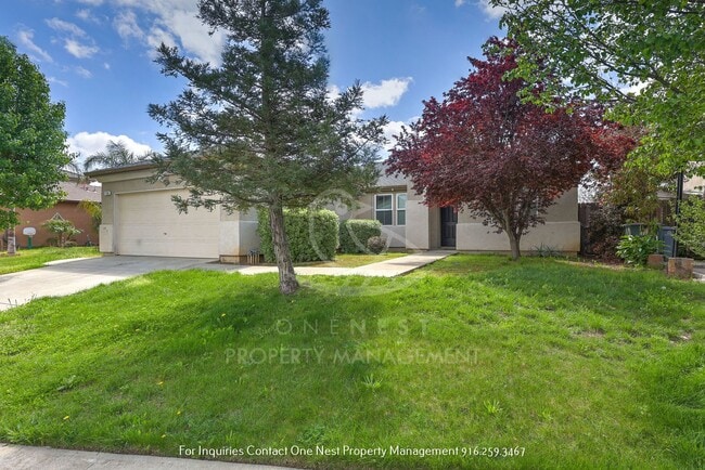 Building Photo - Beautifully maintained 4 bedroom 2 bath home!