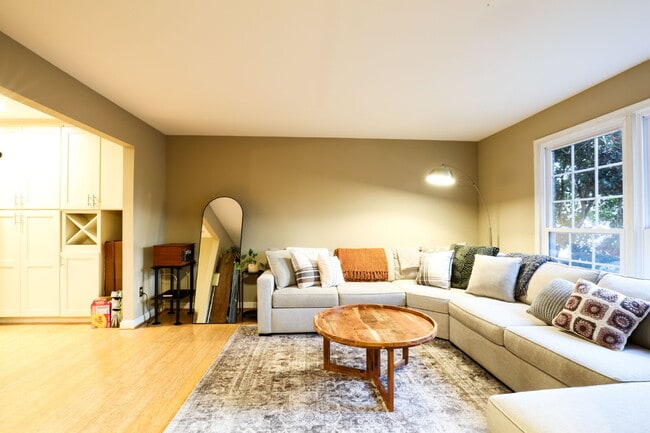 Photo - Welcome Home!