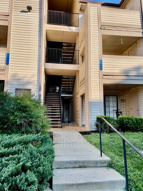 Photo - 6917 Mary Caroline Cir Unidad H