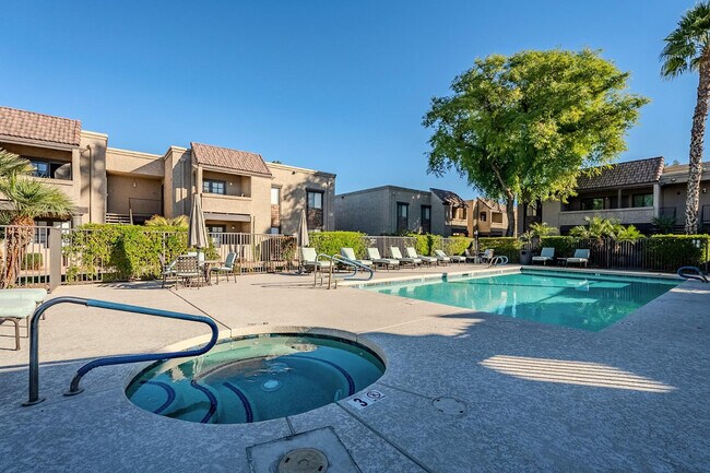 Photo - 5995 N 78th St Unit 1107