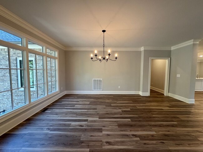 Photo - Grandeur Brick 4/3.5 with Bonus Room in Th...