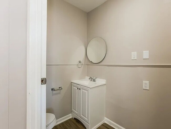 Photo - 5001 Gum Springs Rd