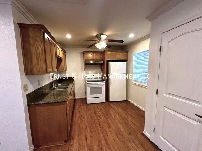 Photo - 1120 East E Street Unit Rear House