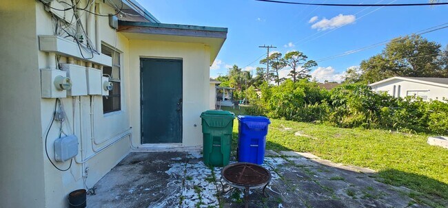 Photo - 4117 SW 24th St