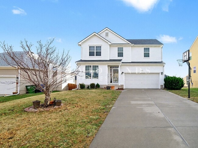 Building Photo - Papillion 2 Story