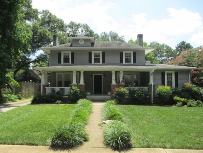 Building Photo - Charming 2br 1ba Condo in Five Points! Ava...