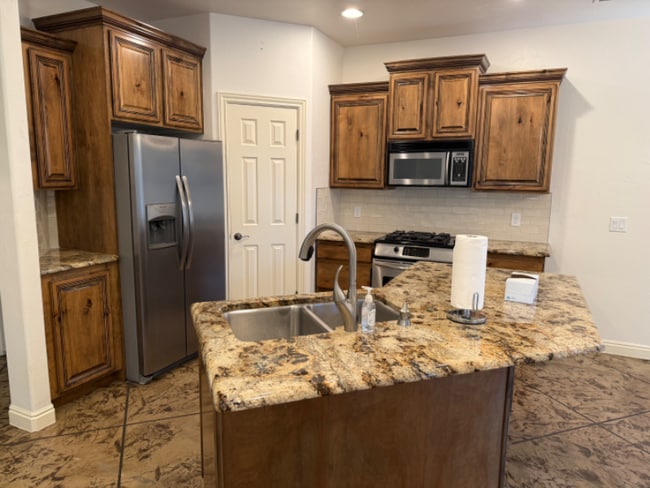 Photo - 1505 W 1270 N