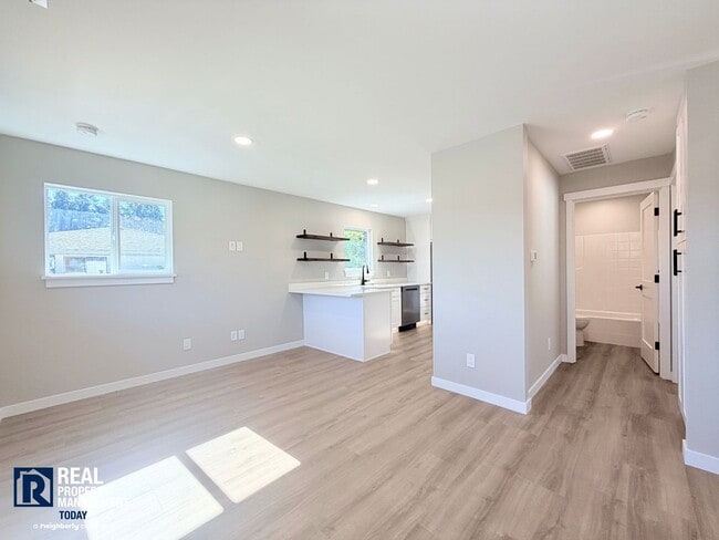 Photo - Updated Orting Charmer | In-Unit Washer/Dryer & A/C