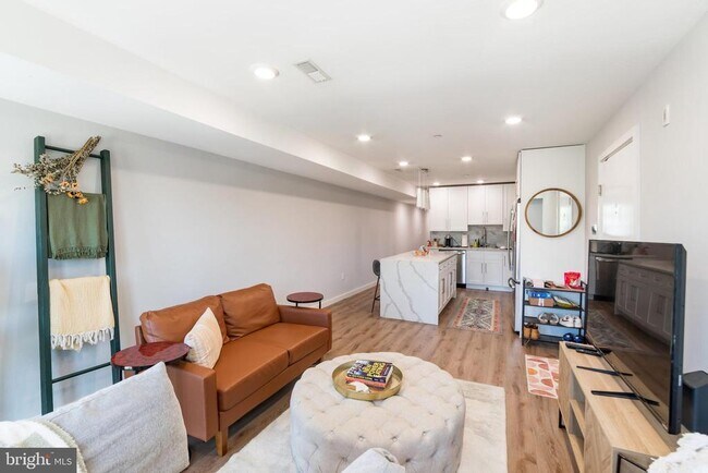 Photo - 751 N 20th St Unit 3