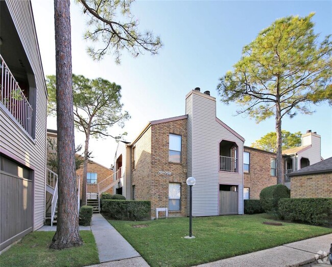 Building Photo - 2025 Augusta Dr Unit 703 Rental