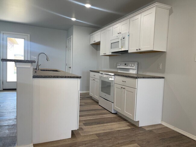 Photo - 3 bed 2 bath in Frenship ISD