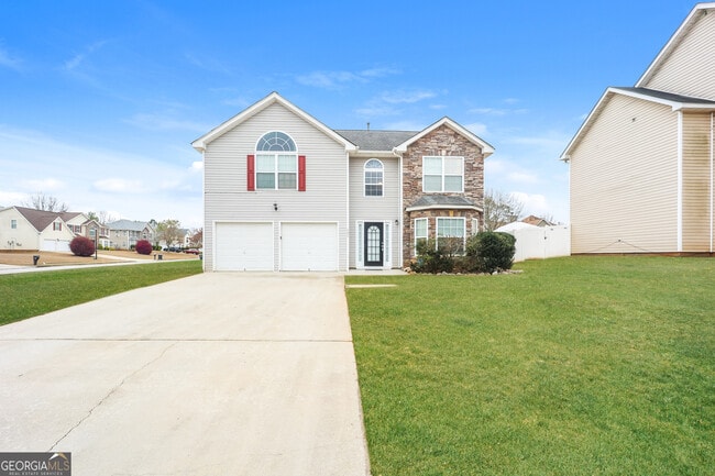 Photo - 131 Laughlin Dr House