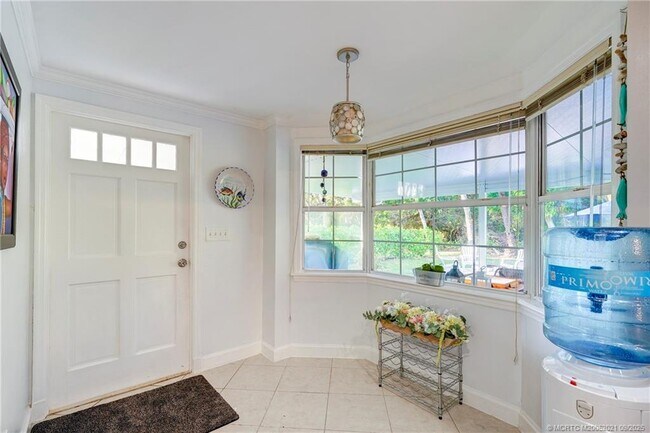 Photo - 1446 Wyn Cove Dr