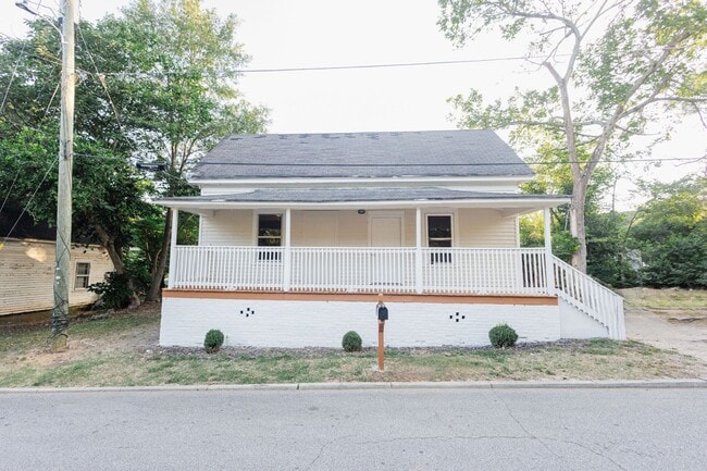 Building Photo - 515 Wheeler St