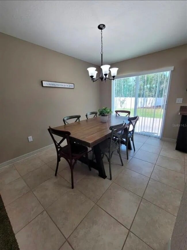 13 Malauka Radial Cir